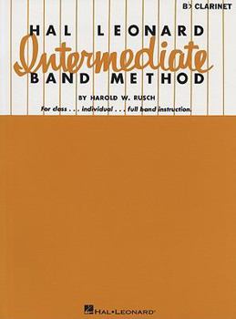 Paperback Hal Leonard Intermediate Band Method: BB Clarinet Book