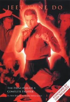 Paperback Jeet Kune Do: The Principles of a Complete Fighter Book