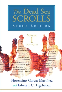 Paperback The Dead Sea Scrolls Study Edition, V1 Book