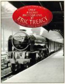 Paperback Great Railway Photographs Book