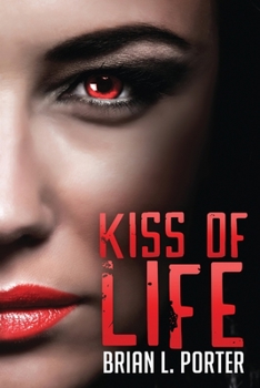 Paperback Kiss of Life [Large Print] Book