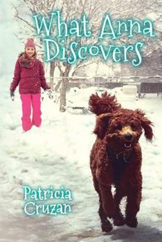 Paperback What Anna Discovers Book