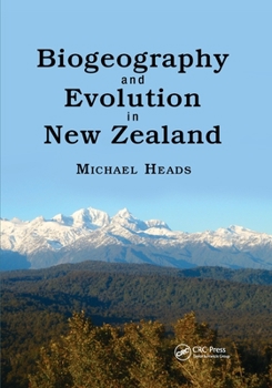 Paperback Biogeography and Evolution in New Zealand Book