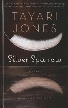 Hardcover Silver Sparrow (Thorndike Press Large Print African American) [Large Print] Book