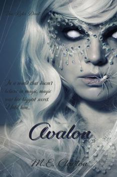 Paperback Avalon (The Rýkr Duet) Book