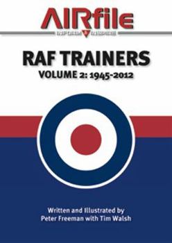 Paperback RAF Trainers. Volume 2: 1945 - 2010 Book