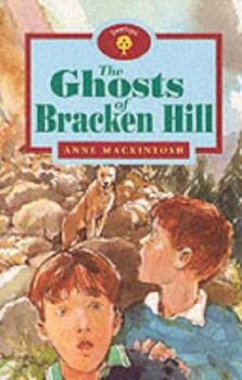 Paperback Oxford Reading Tree: Stage 15: TreeTops: The Ghosts of Bracken Hill Book