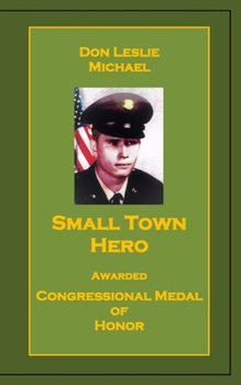 Paperback Small Town Hero Book