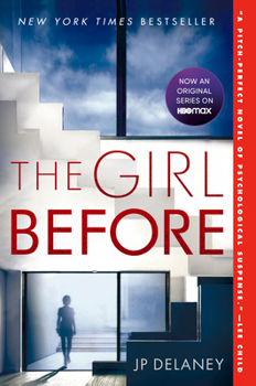 Paperback The Girl Before Book