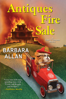 Antiques Fire Sale - Book #14 of the A Trash 'n' Treasures Mystery