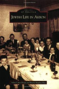 Paperback Jewish Life in Akron Book