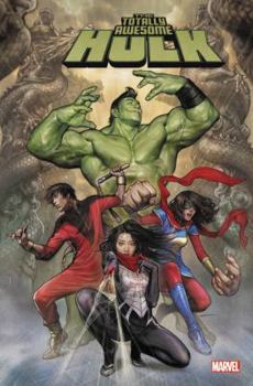 Paperback The Totally Awesome Hulk, Volume 3: Big Apple Showdown Book