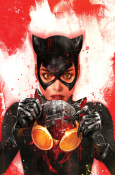 Paperback Catwoman Vol. 4: Where the Heart Is Book