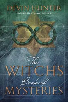 Paperback The Witch's Book of Mysteries Book