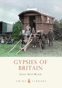 Paperback Gypsies of Britain Book