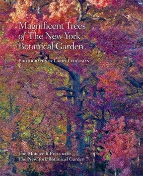 Hardcover Magnificent Trees of the New York Botanical Garden Book