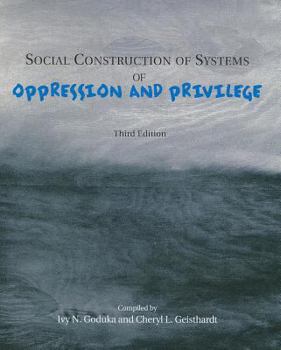 Paperback Social Construction of System .. Book