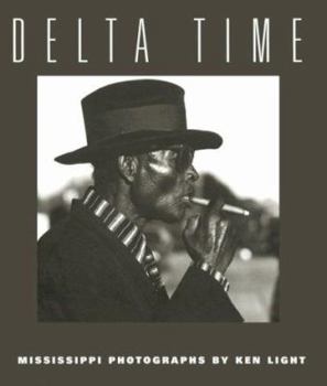 Paperback Delta Time: Mississippi Photographs Book
