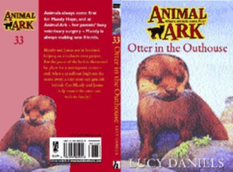 Paperback Otter in the Outhouse (Animal Ark #33) Book