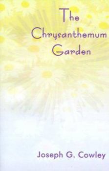 Paperback The Chrysanthemum Garden Book