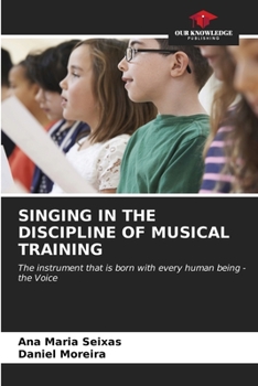 Paperback Singing in the Discipline of Musical Training Book