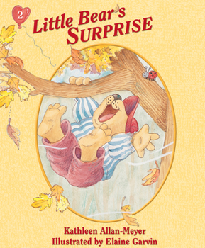 Paperback Little Bear's Surprise Book