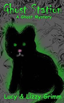 Paperback Ghost Station: A Ghost Mystery Book