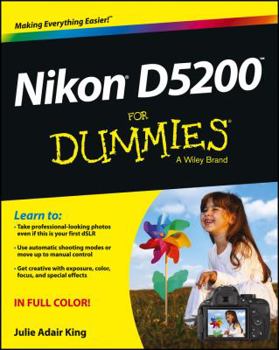 Paperback Nikon D5200 for Dummies Book