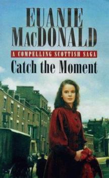 Paperback Catch the Moment Book
