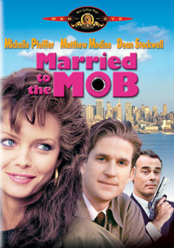 DVD Married To The Mob Book