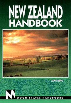 Paperback Moon Handbooks New Zealand Book