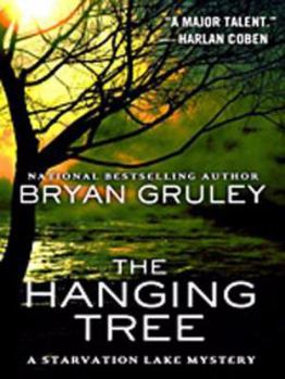 Hardcover The Hanging Tree (A Starvation Lake Mystery) [Large Print] Book