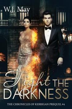 Paperback Fight the Darkness: Paranormal Romance Book