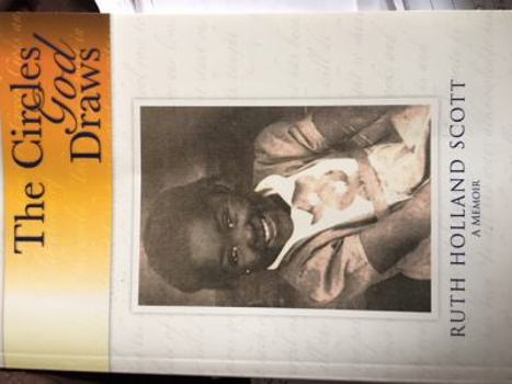 Paperback The Circles God Draws Book