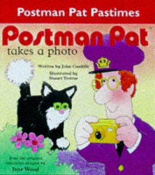 Paperback Postman Pat Takes a Photo Book