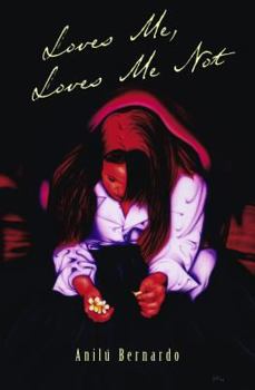 Paperback Loves Me, Loves Me Not Book