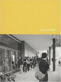 Paperback Roman Ondák Book