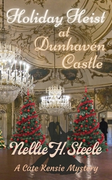 Paperback Holiday Heist at Dunhaven Castle: A Cate Kensie Mystery Book