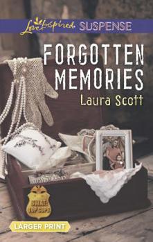 Mass Market Paperback Forgotten Memories [Large Print] Book