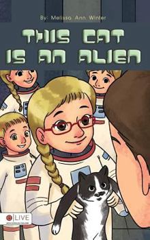 Hardcover This Cat Is an Alien Book