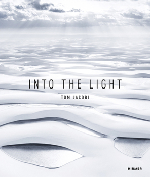 Hardcover Into the Light: Between Heaven and Earth, Between Light and Darkness Book