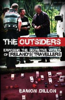 Paperback The Outsiders Book