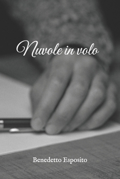 Paperback Nuvole in volo [Italian] Book