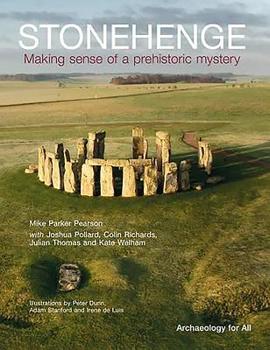 Paperback Stonehenge: Making Sense of a Prehistoric Mystery Book