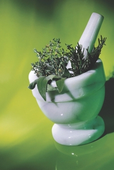 Paperback Herbal medicine: The steps to make best herbal medicine for your personal use and for sales purpose Book