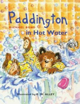 Hardcover Paddington in Hot Water (Paddington's Little Library) Book