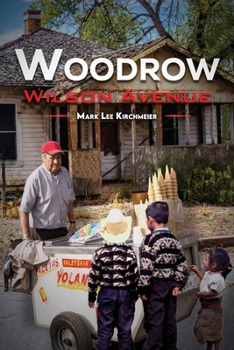 Paperback Woodrow Wilson Avenue [Large Print] Book