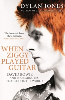 Paperback When Ziggy Played Guitar: David Bowie and Four Minutes that Shook the World Book