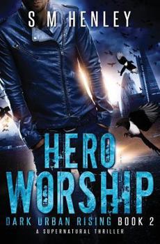 Paperback Hero Worship: A Supernatural Thriller Book
