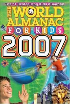 Paperback The World Almanac for Kids Book